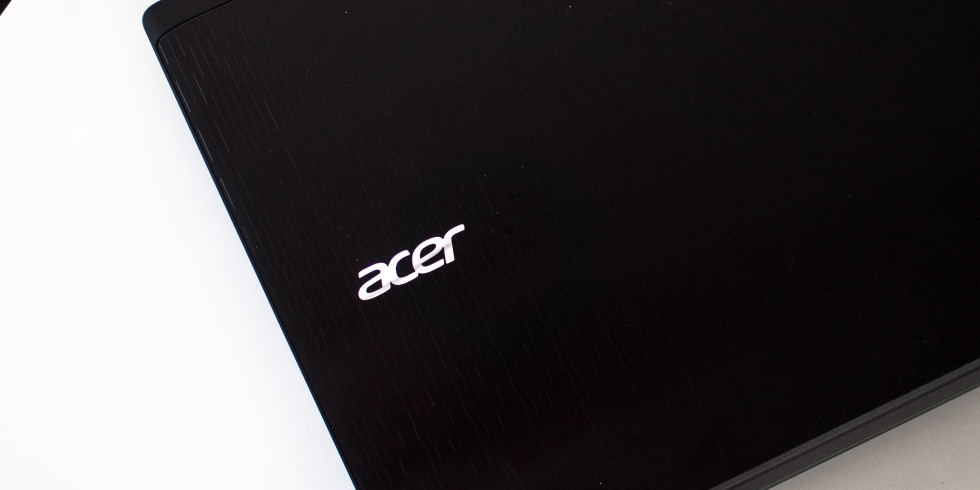 Acer Aspire V15