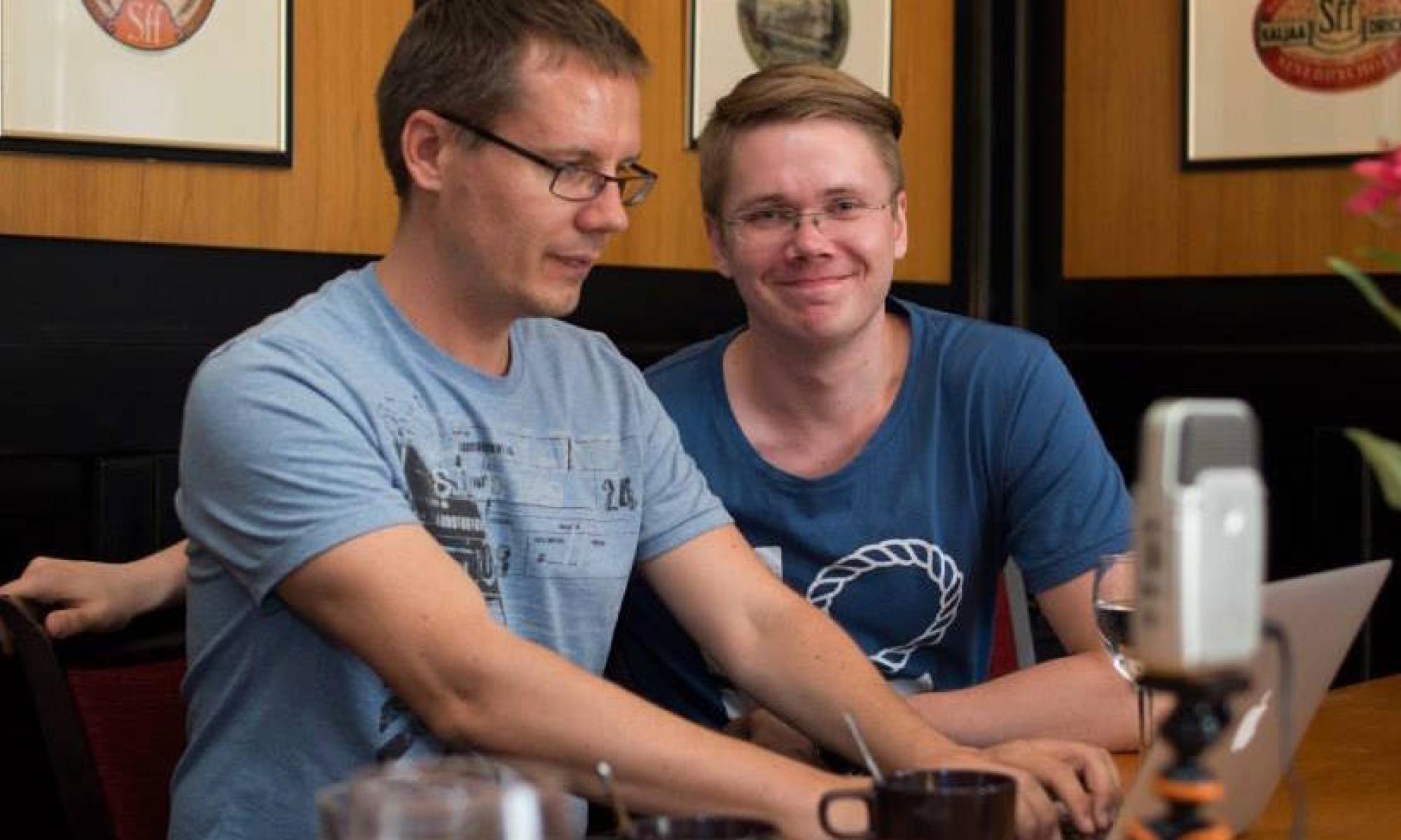 Jyri ja Siim podcastin nauhoituksessa