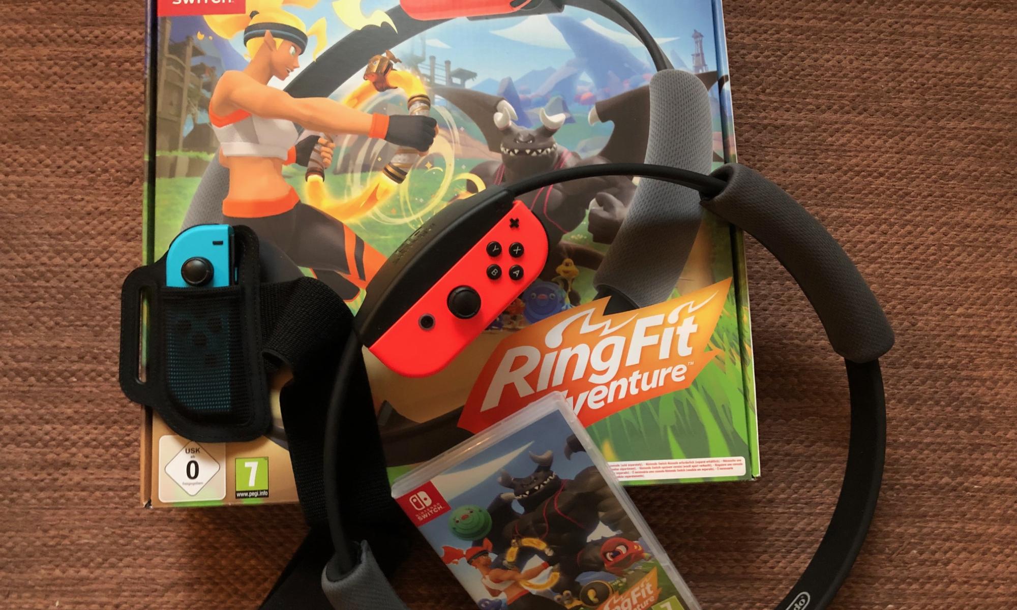 Ring Fit Adventure ohjaimineen koteloineen kaikkineen