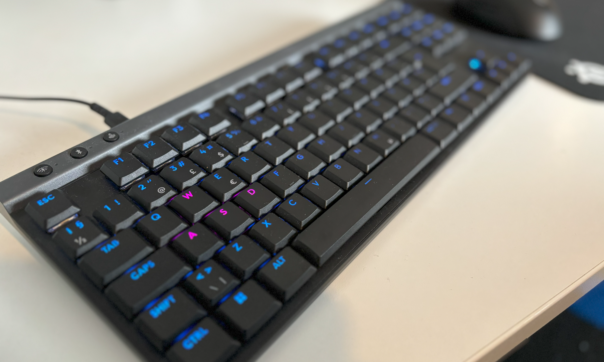 Logitech 02.png