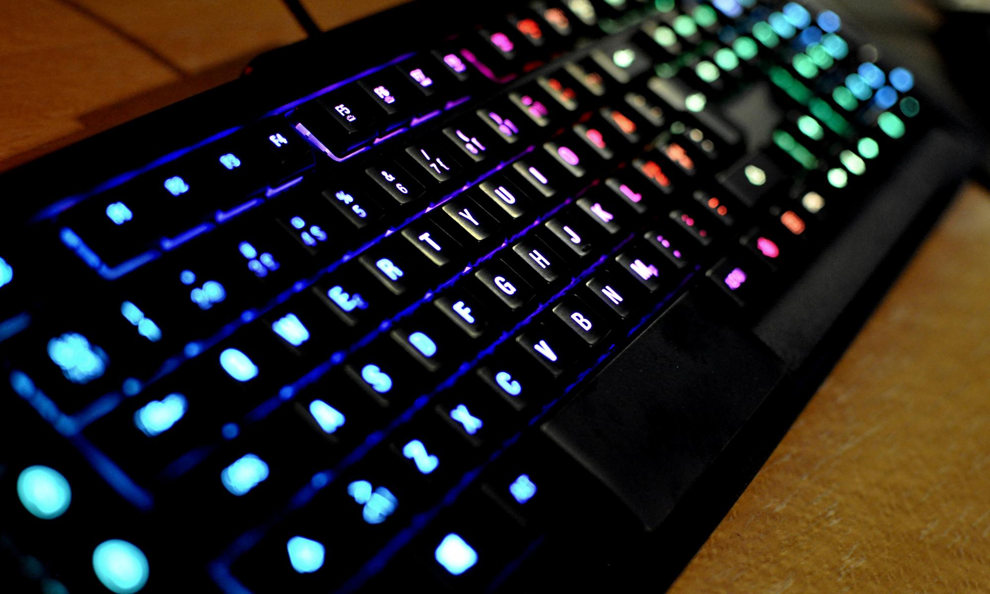 Steelseries M800