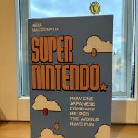 Super Nintendo Keza MacDonald kirja ja kolikko