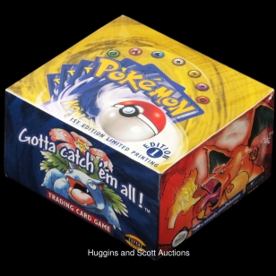 Pokémon kortteja avaamaton paketti huutokaupassa