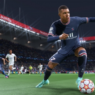 FIFA 22 - Mbappe tekee mitä huvittaa.jpg