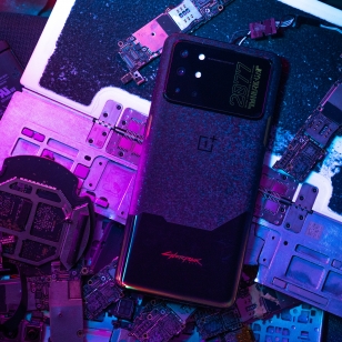 Cyberpunk 2077 OnePlus 8T