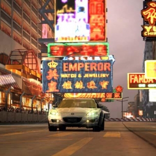 Uusia videoita Gran Turismo 4:stä