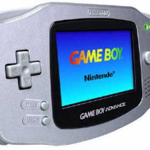 Game Boy Advancen perusmallit pois markkinoilta