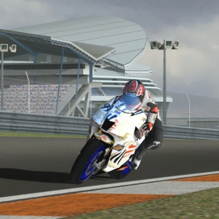MotoGP4 ensi keväänä