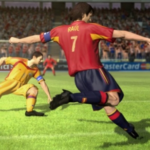 X05: Roppakaupalla kuvia Xbox 360:n FIFA 06:sta