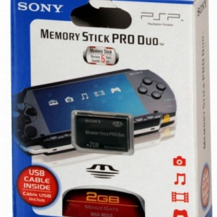 Sonylta kahden gigan Memory Stick PSP:lle