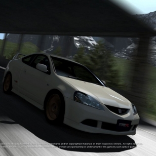 PS3:n eka Gran Turismo jenkkien joululahjaksi
