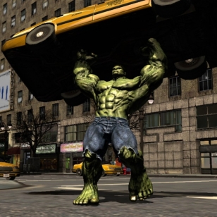 Segan Uskomaton Hulk näyttäytyy triplakuvissa 