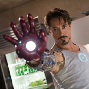Robert Downey Jr. antaa äänensä Rautamiehelle
