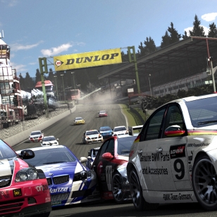 Tuoreita kuvia uudesta Race Driverista