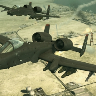 Lisää lennettävää Ace Combat 6:een