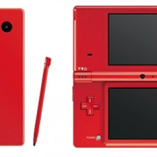 Japaniin musta Wii ja punainen DS
