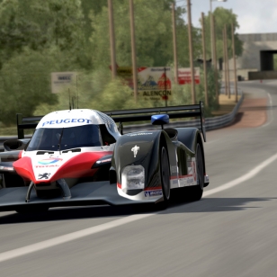 Le Mans -autoilua Forza 3:ssa