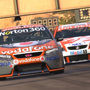 Kuvissa Forza 3:n V8 Supercar -kaarat