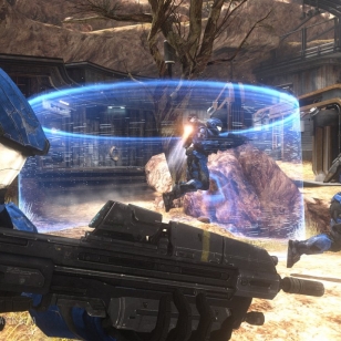 KonsoliFIN kokeili Halo: Reachin moninpeliä
