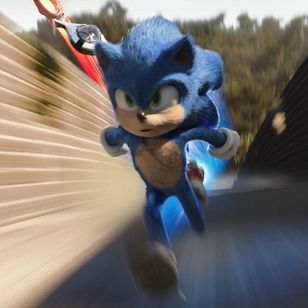 Sonic the Movie kovaa menoa muurilla