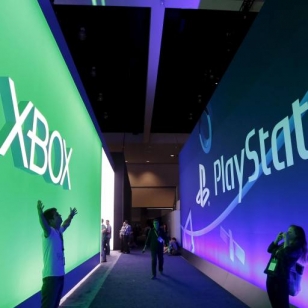 Xbox PlayStation, Kuva: Reuters 