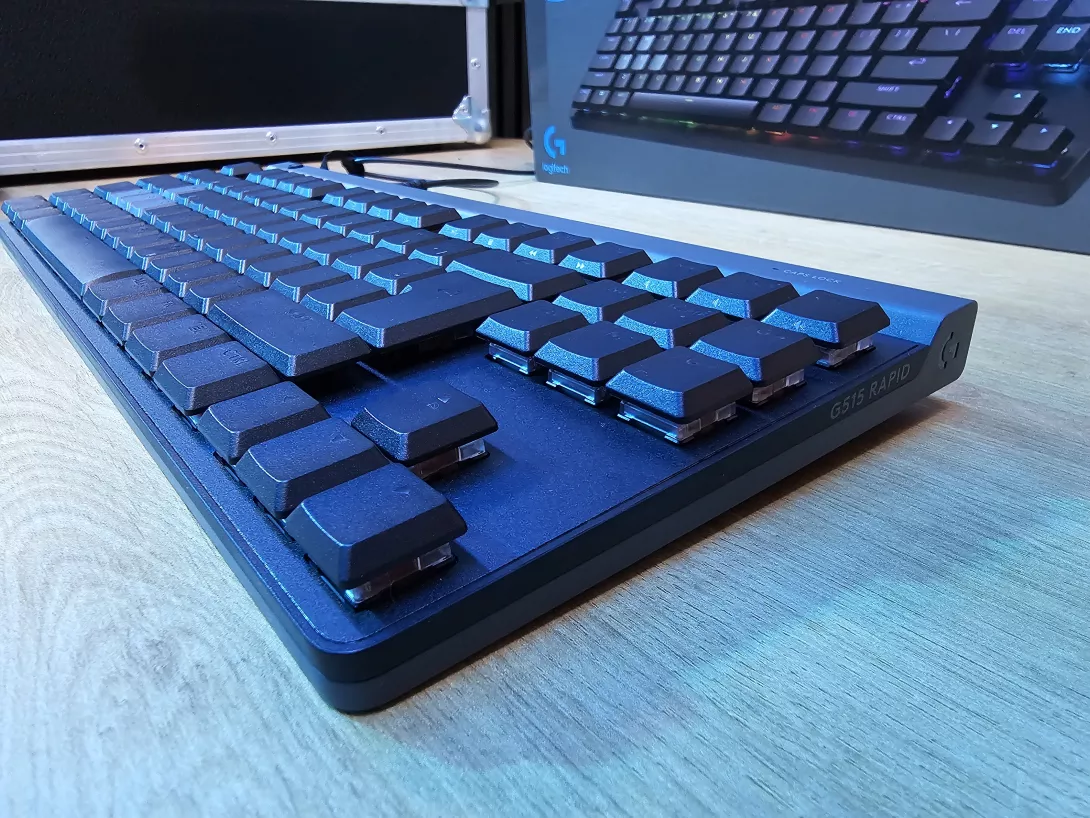 Logitech G515 RAPID TKL livenä