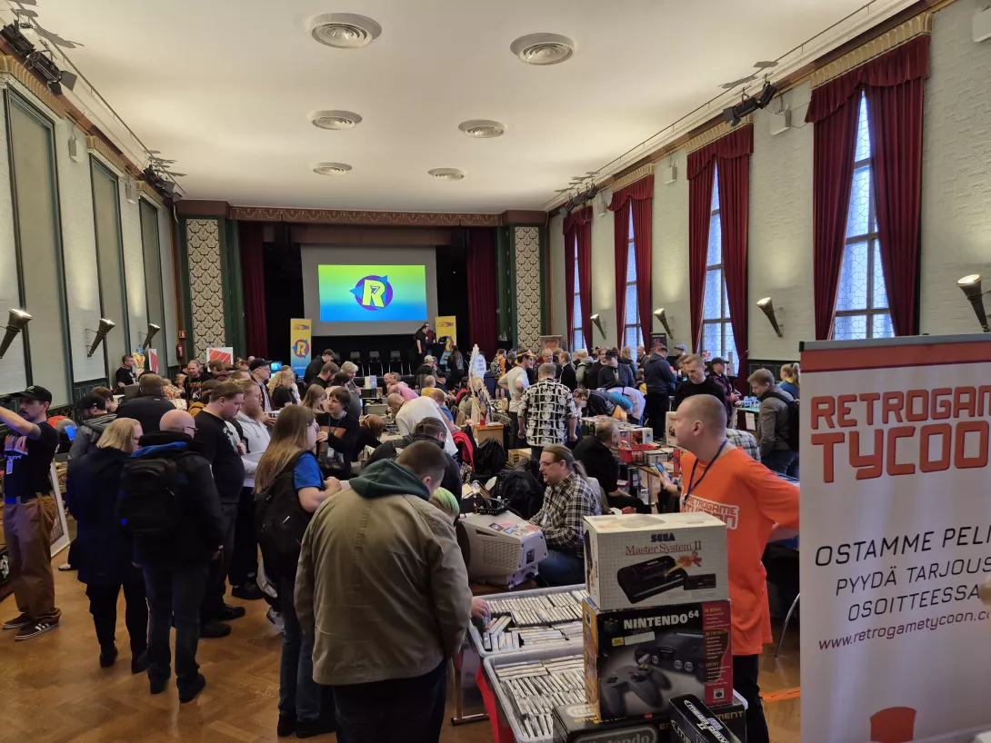 Finnish Retro Con 2025 – Sali