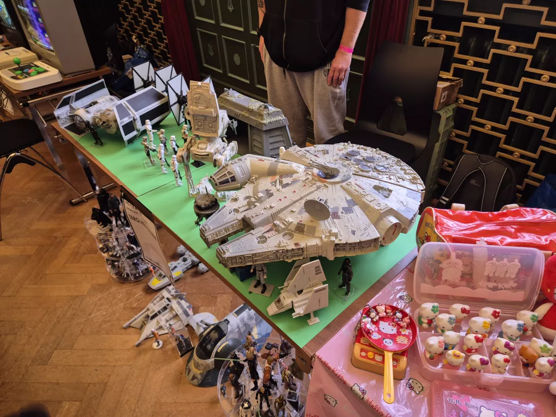 Finnish Retro Con – Millennium Falcon