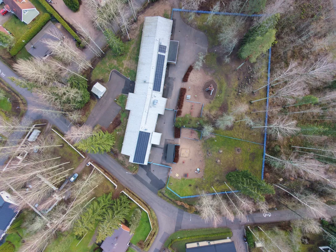 DJI Neo 2 korkealla.JPG