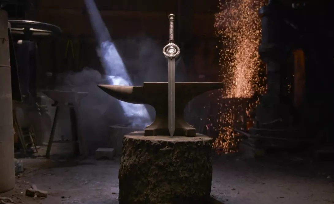 Dawnbreaker Skyrim miekka sepät takovat