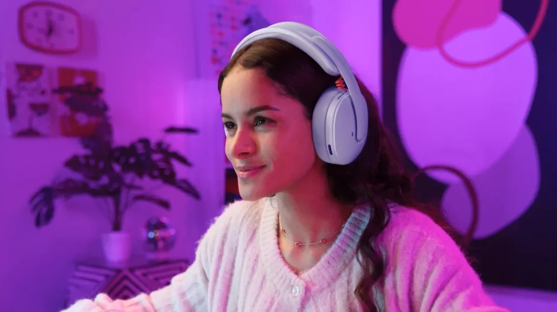 Kuulokkeet kansi 2.jpg