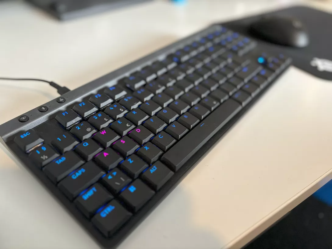 Logitech 02.png