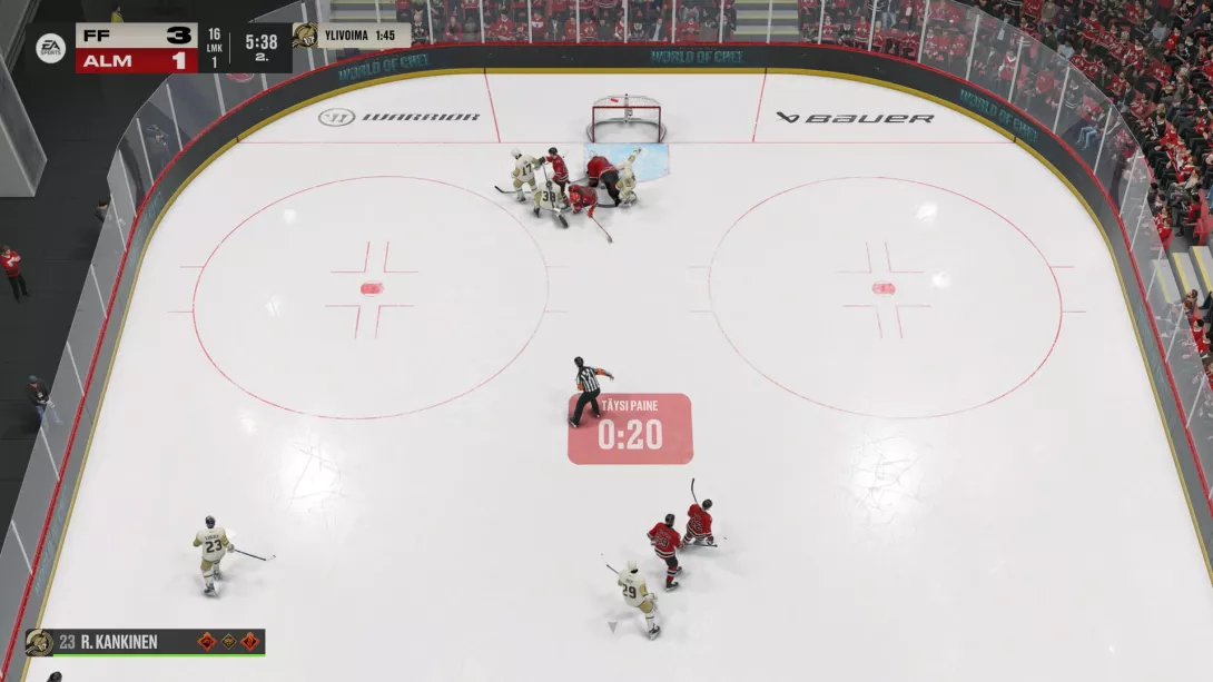 NHL 26 ryminää maalilla.jpg