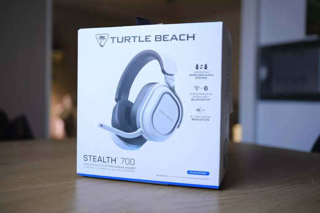 Turtle Beach Stealth 700 boksi.JPG