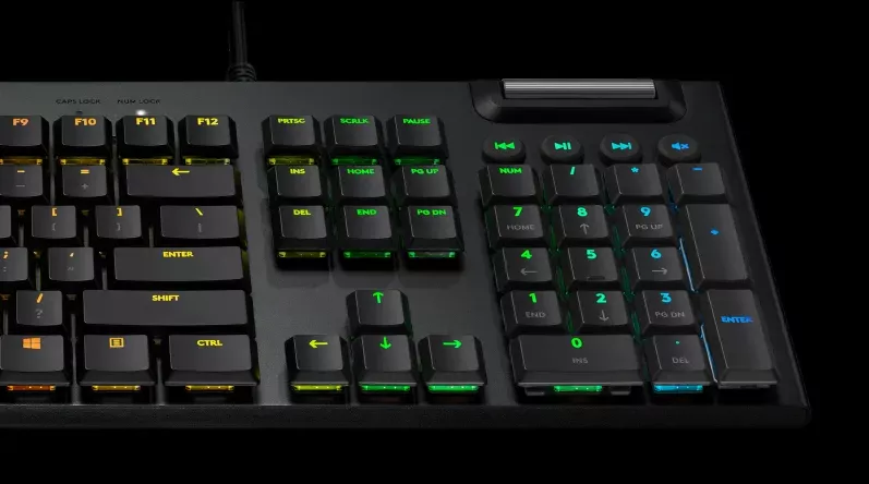 Logitech G815