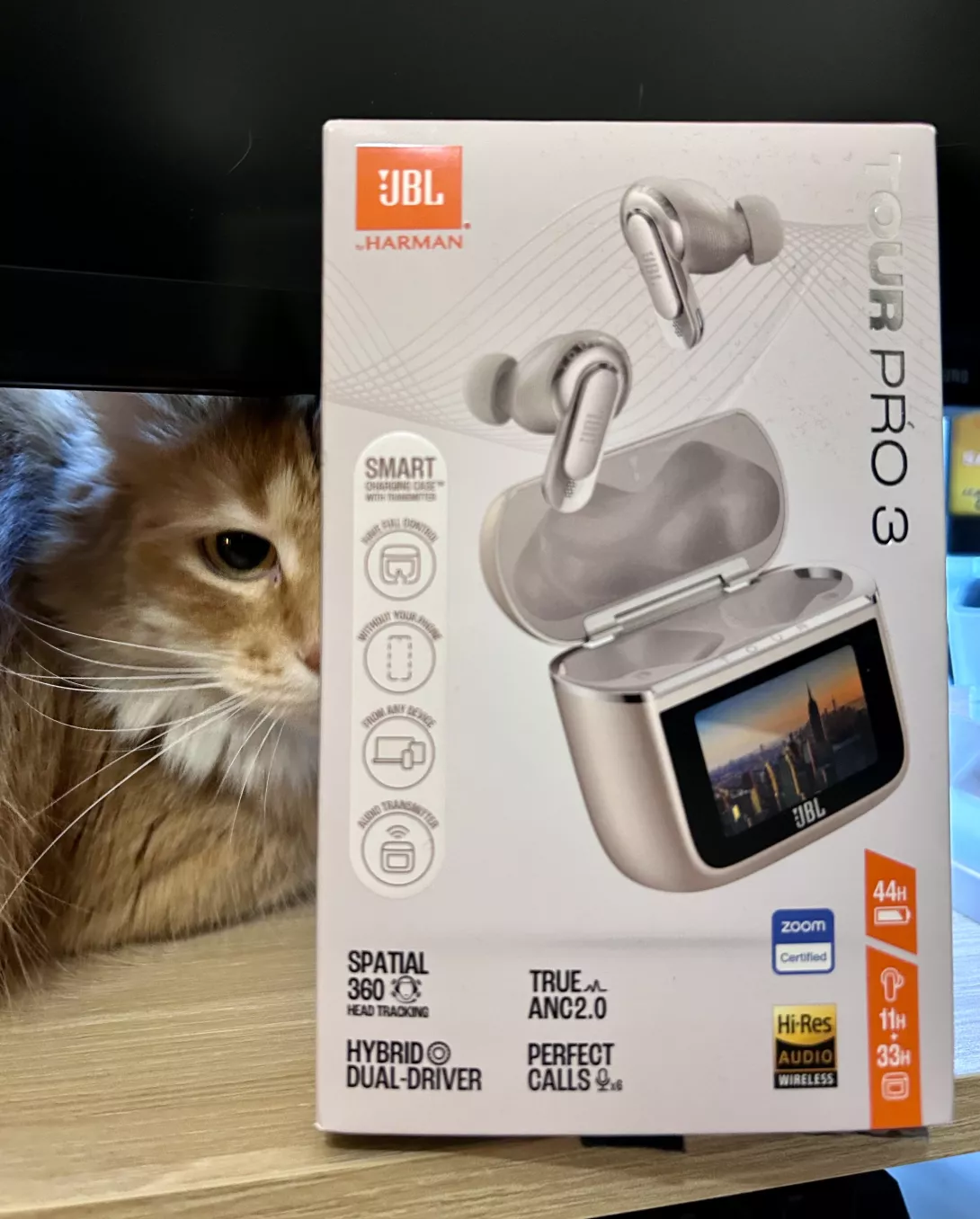 jbl tour pro laatikko.jpeg