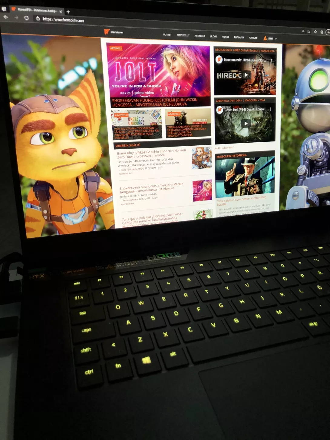 razer blade 15.jpg