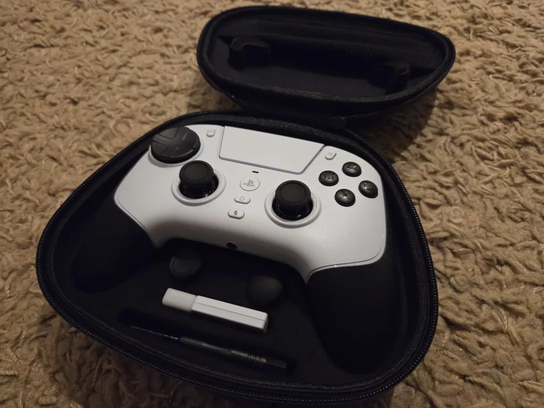 razer kotelo.jpeg